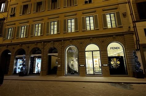 fendi factory outlet locations.